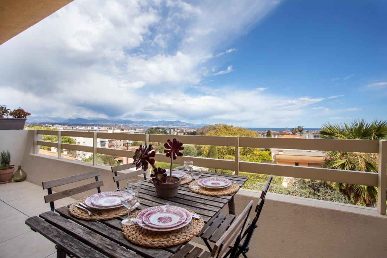 Vue Mer, Terrasse Et Parking Prive Antibes Zewnętrze zdjęcie